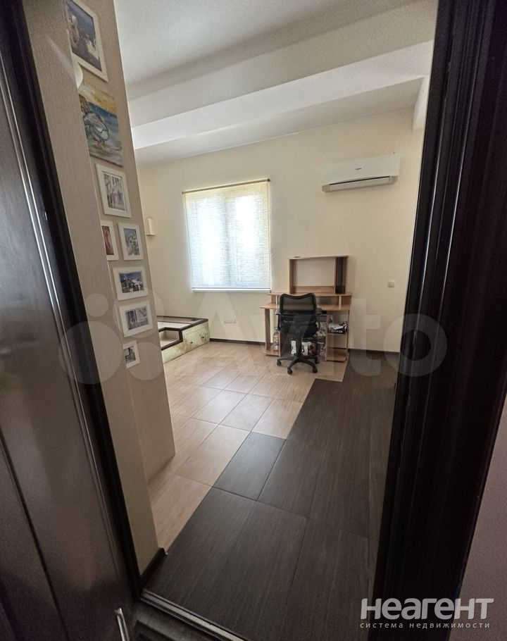 Продается 1-комнатная квартира, 24,8 м²