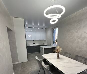 Продается Многокомнатная квартира, 121 м²