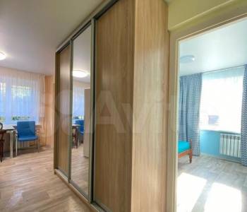 Продается 1-комнатная квартира, 37 м²