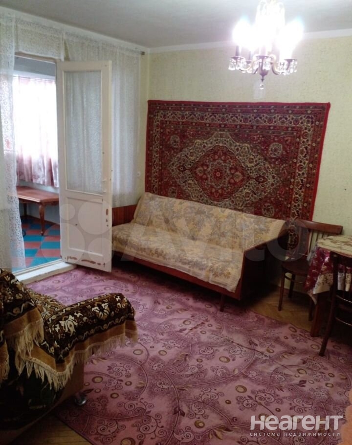 Продается 1-комнатная квартира, 34 м²