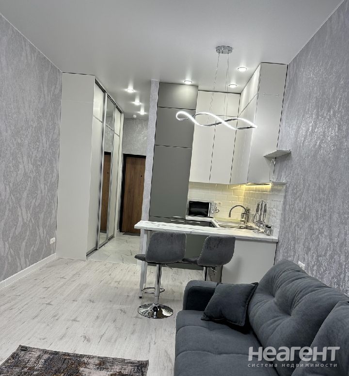 Сдается 1-комнатная квартира, 30 м²