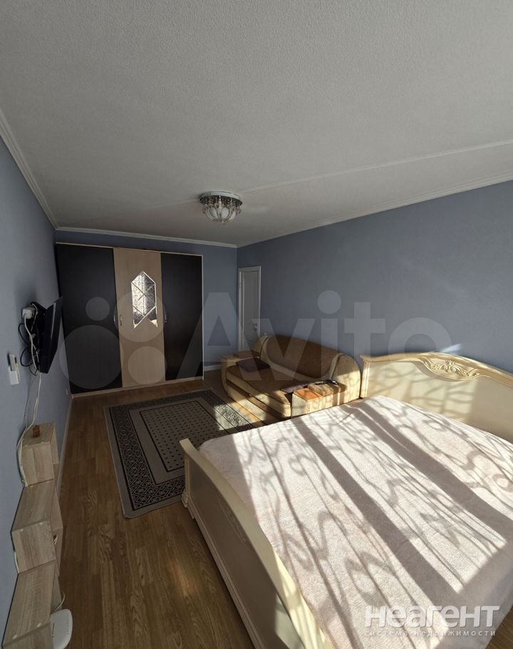 Продается 1-комнатная квартира, 30 м²