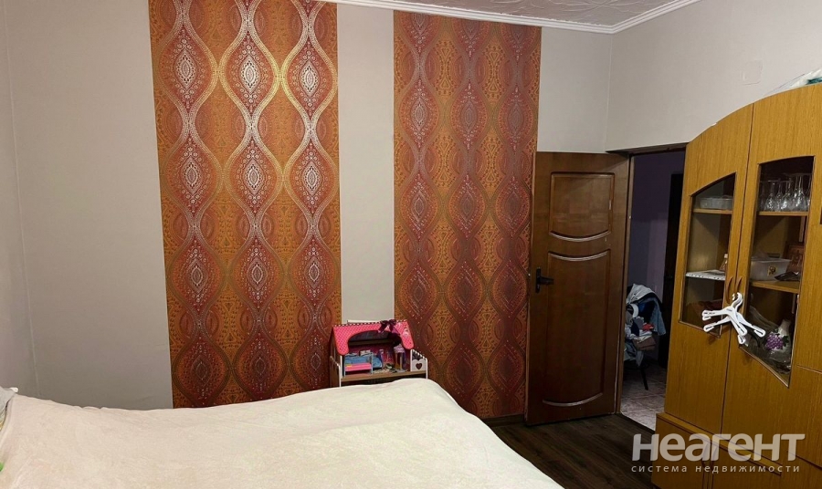 Продается 3-х комнатная квартира, 100 м²