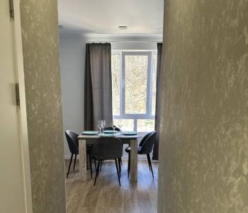 Продается 1-комнатная квартира, 41 м²