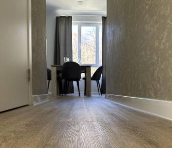 Продается 1-комнатная квартира, 41 м²