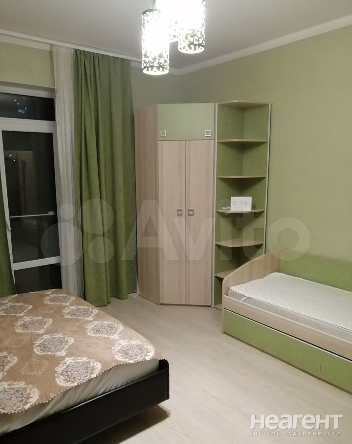 Сдается 2-х комнатная квартира, 78 м²