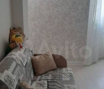 Продается 1-комнатная квартира, 40 м²