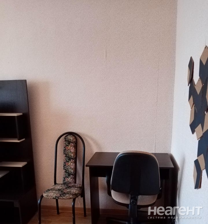 Продается 1-комнатная квартира, 38 м²