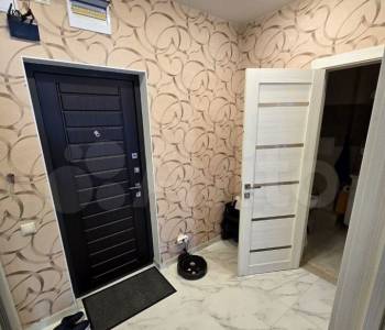 Продается 1-комнатная квартира, 43 м²