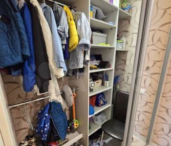 Продается 1-комнатная квартира, 43 м²