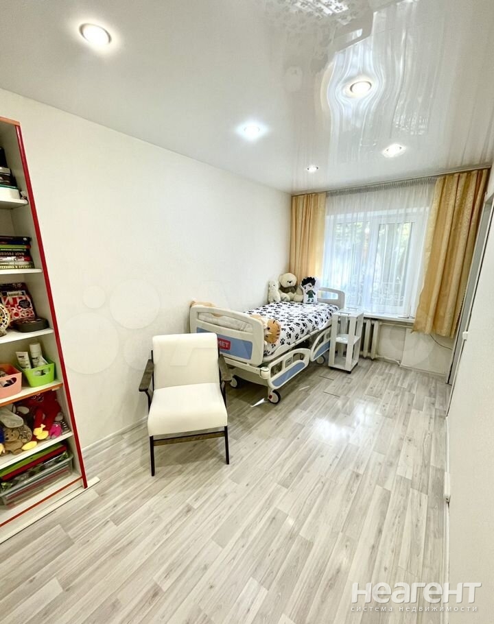 Продается 3-х комнатная квартира, 64 м²