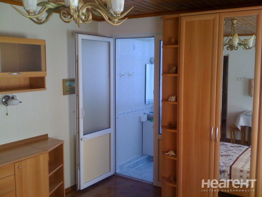 Сдается 2-х комнатная квартира, 40 м²