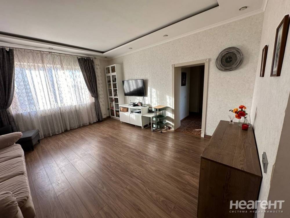 Продается 3-х комнатная квартира, 80 м²