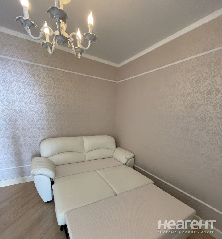 Сдается 2-х комнатная квартира, 64 м²