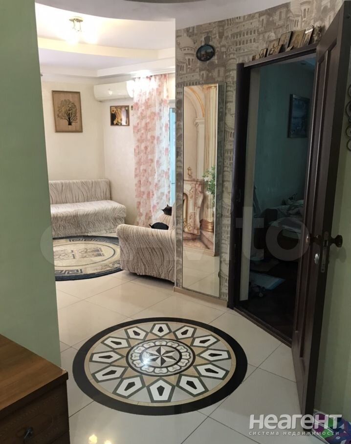 Продается 2-х комнатная квартира, 54 м²