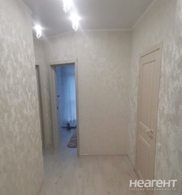 Продается 3-х комнатная квартира, 54 м²