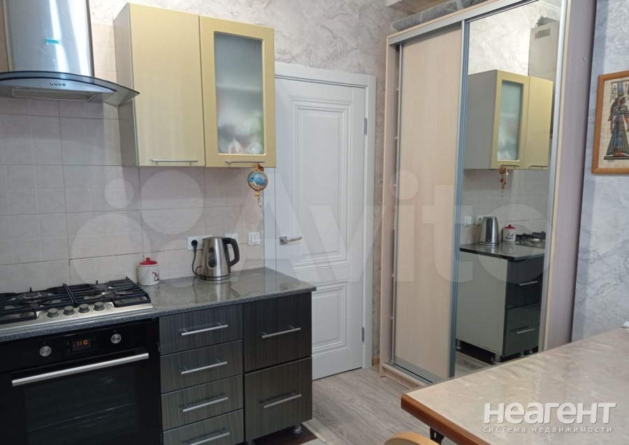 Продается 1-комнатная квартира, 39,6 м²