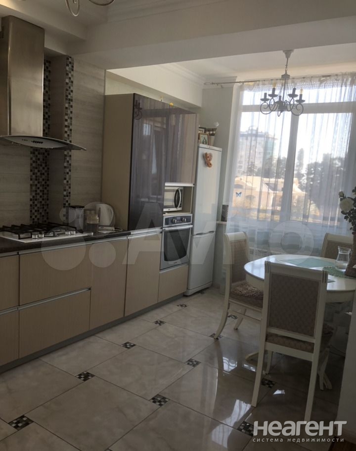 Продается 2-х комнатная квартира, 75 м²