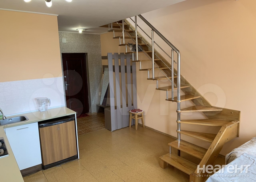 Продается 1-комнатная квартира, 40 м²