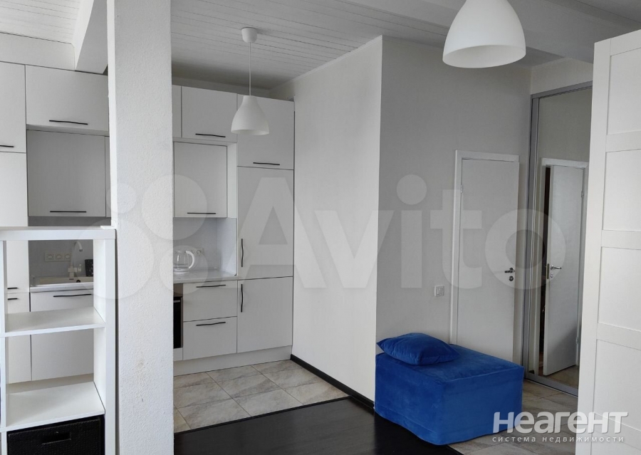 Продается 1-комнатная квартира, 36,8 м²