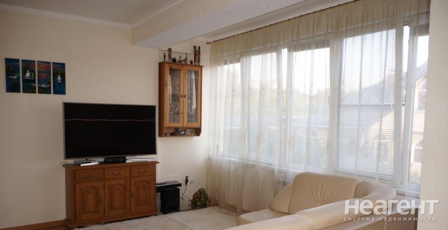 Продается 2-х комнатная квартира, 56 м²