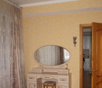Продается 2-х комнатная квартира, 56 м²