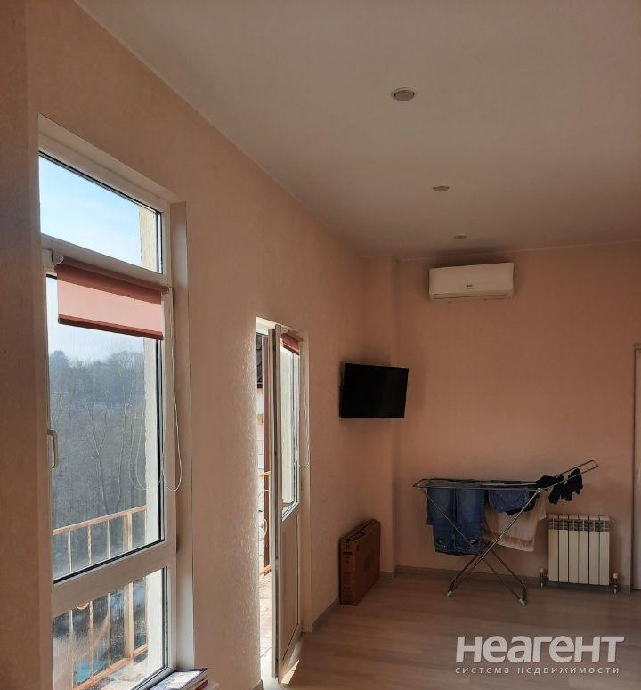 Продается 1-комнатная квартира, 27 м²