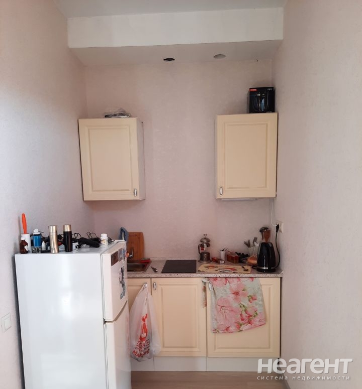 Продается 1-комнатная квартира, 27 м²