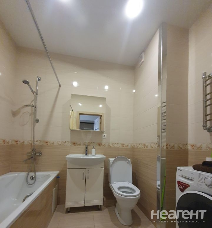 Продается 1-комнатная квартира, 36 м²