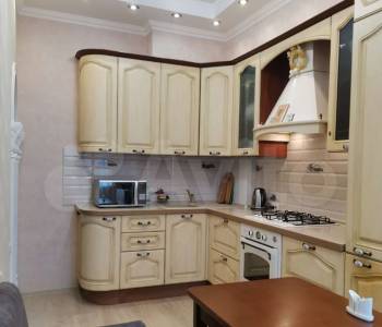 Продается 1-комнатная квартира, 37,5 м²