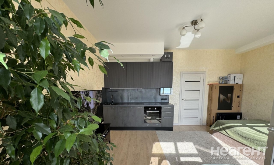 Продается 1-комнатная квартира, 31,8 м²