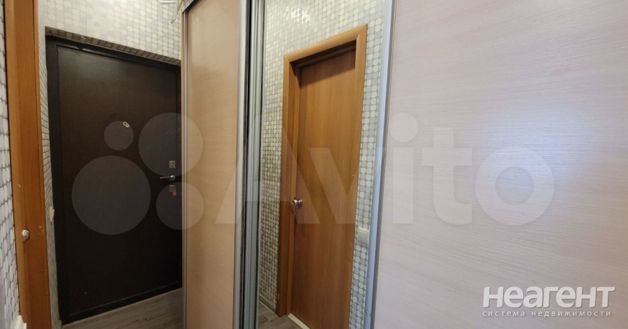 Продается 1-комнатная квартира, 30 м²