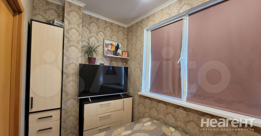 Продается 1-комнатная квартира, 30 м²