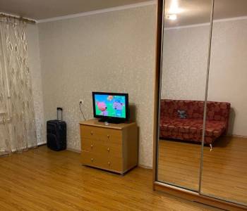 Продается 1-комнатная квартира, 34 м²