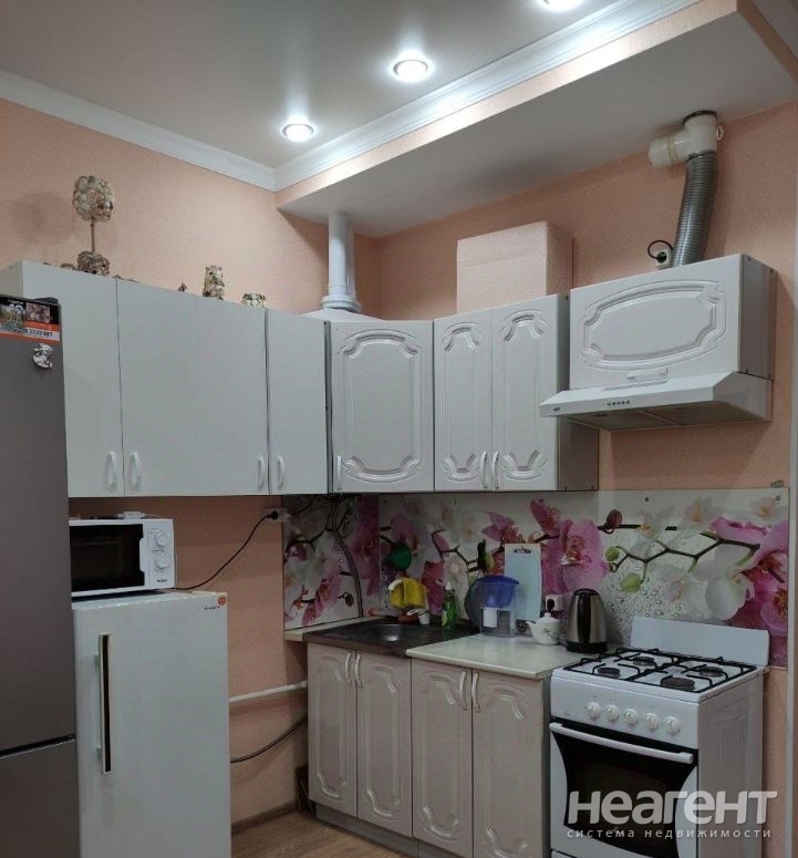 Продается 1-комнатная квартира, 28 м²