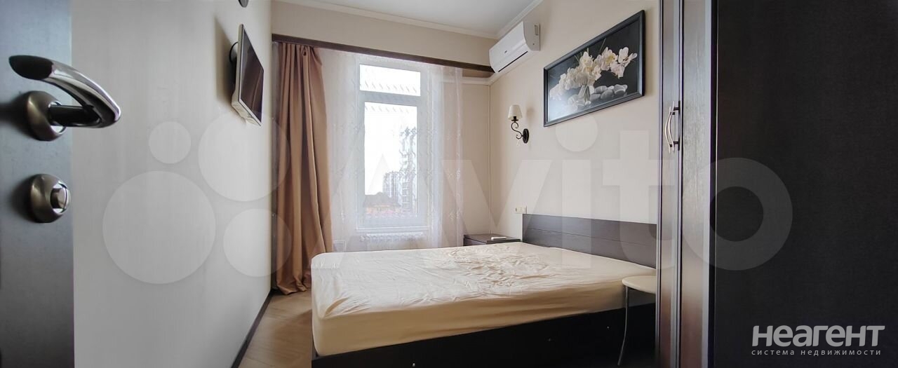 Продается 2-х комнатная квартира, 42 м²