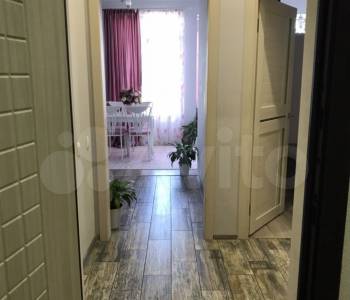 Продается 1-комнатная квартира, 42 м²