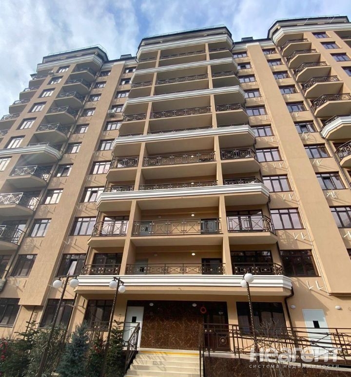 Продается 1-комнатная квартира, 37 м²