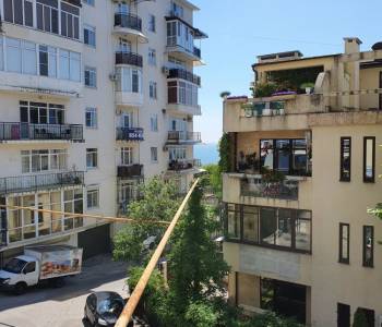 Продается 1-комнатная квартира, 35 м²