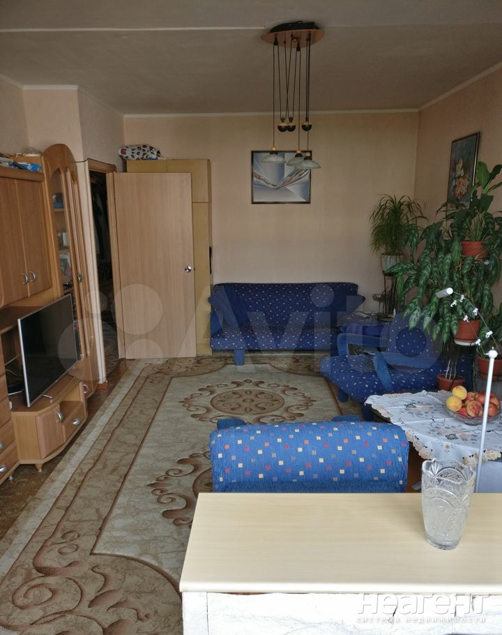 Продается 1-комнатная квартира, 41 м²