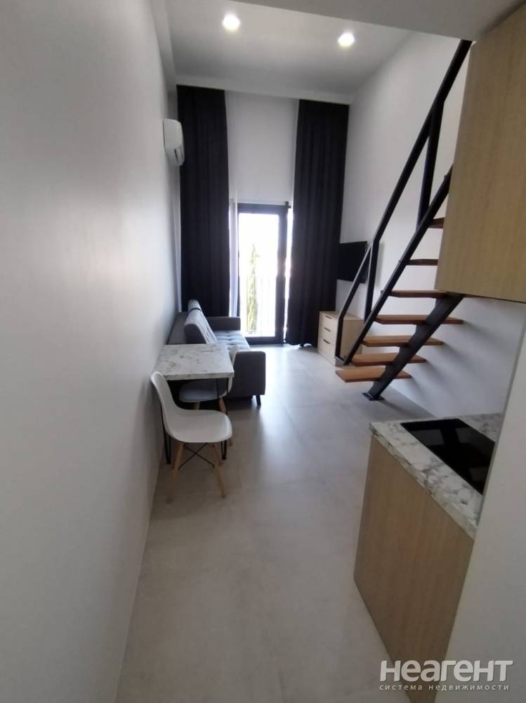 Продается 1-комнатная квартира, 30 м²