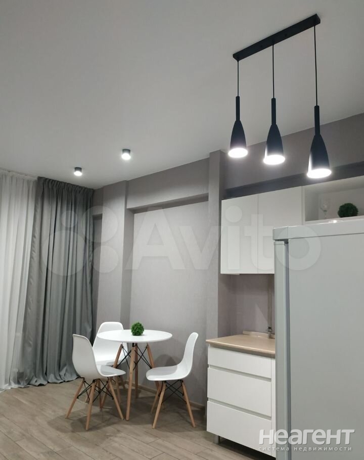 Продается 1-комнатная квартира, 30 м²