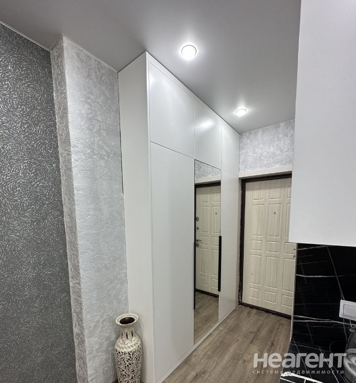 Продается 1-комнатная квартира, 27 м²