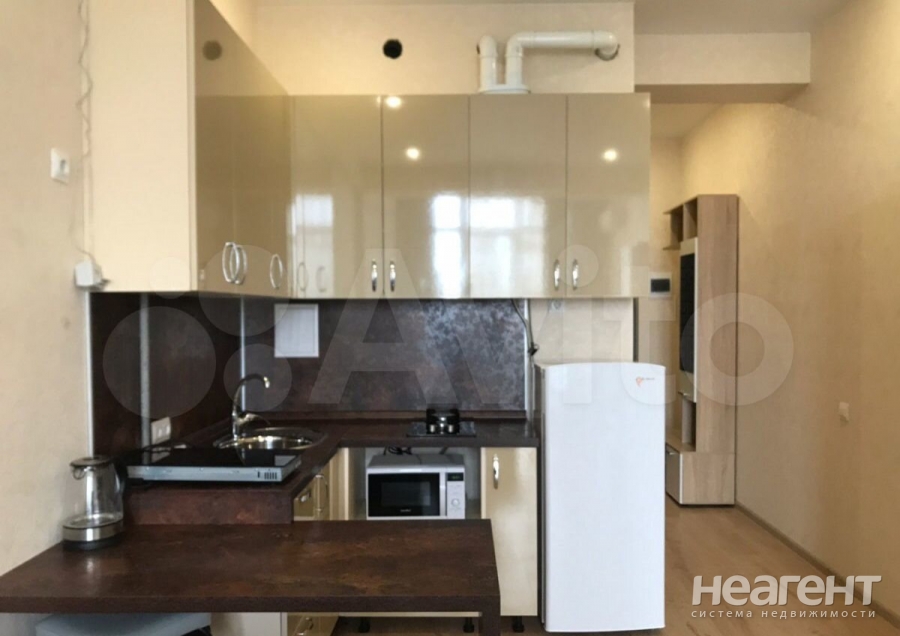 Сдается 1-комнатная квартира, 30 м²