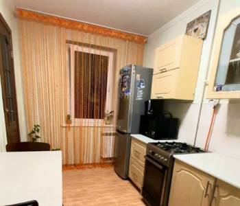 Продается 2-х комнатная квартира, 58 м²