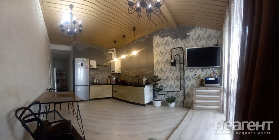 Продается 2-х комнатная квартира, 54 м²