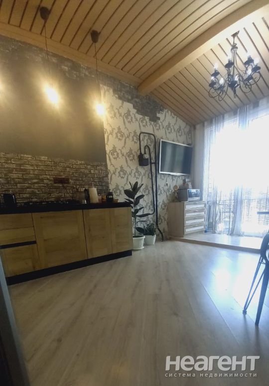 Продается 2-х комнатная квартира, 54 м²