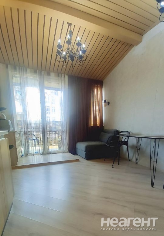 Продается 2-х комнатная квартира, 54 м²