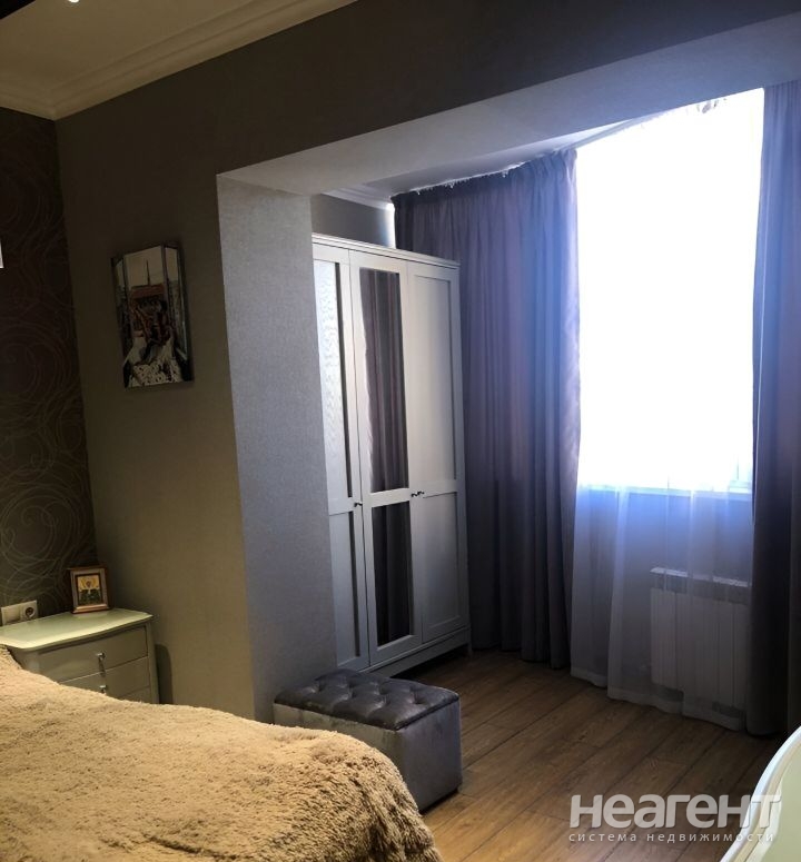 Продается 3-х комнатная квартира, 80 м²