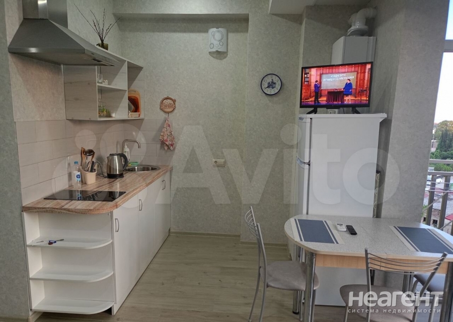 Продается 1-комнатная квартира, 28 м²